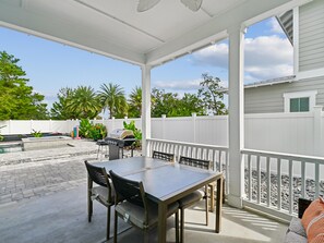 Furnished Covered Patio - Outdoor Dining - Gulf Breeze Getaway | Near Beach, Private Pool + Spa (Panama City Beach)