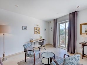 Interior - Spacious 2 Bed 2 Bath Apartment in Swieqi (Swieqi)