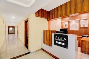 Lobby - Super Collection O MIT Alandi (Pune)