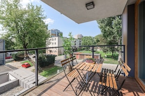 Patio / Balcony - Apartment near River Walks (Warszawa 2)