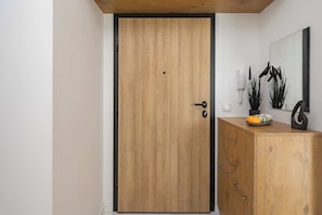 Entrance / Reception - Retreat by Park Skaryszewski (Warszawa)