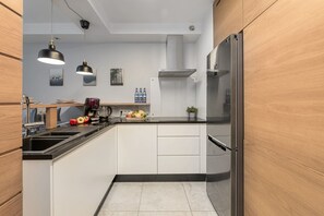 Kitchen - Saska Apartment near Old Town (Warszawa)