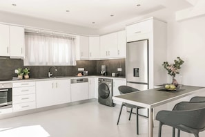 Private kitchen - Blue Pearl Dreamville (Mousata)