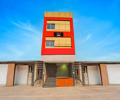 Classic Vijaya Raghava Residency