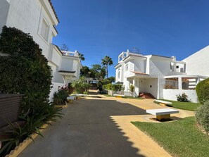 شرفة/رواق