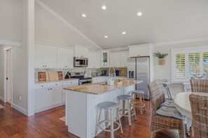 Room - The Salty Fern - Pool -steps to Beach - Golf Cart (Anna Maria)