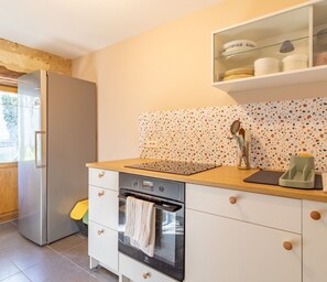 Private kitchen - Charming house in vineyards - 6 guests (Le Puy-Notre-Dame)