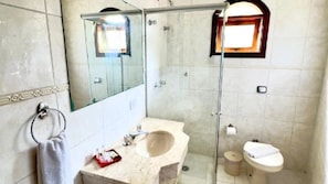 Bathroom - Pousada Refugio das Rosas (Campos do Jordão)