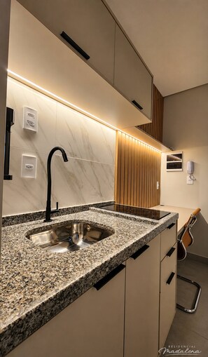 Private kitchen - Studio Elegante próximo à UniMAX e ao HAOC (Indaiatuba)