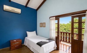 Room - House w/ Priv. Pool & Balcony in Piri. Nfa0013 (Pirenópolis)