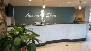 Lobby - Spacious studio that sleeps 4, steps from the beach in Laguna Beach (Laguna Beach)