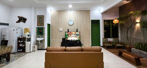 Living area - Omah Ijo By Simply Homy (Central Jakarta)