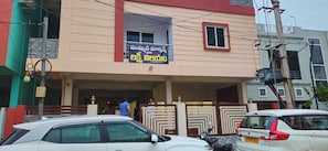 Ngoại thất