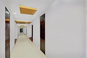 Interior - Hotel O Taj Empire (Agra)