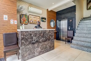 Lobby - Hotel O City Inn (Amritsar)