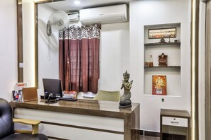 Lobby - Hotel O Nimalan Residency (Chennai)
