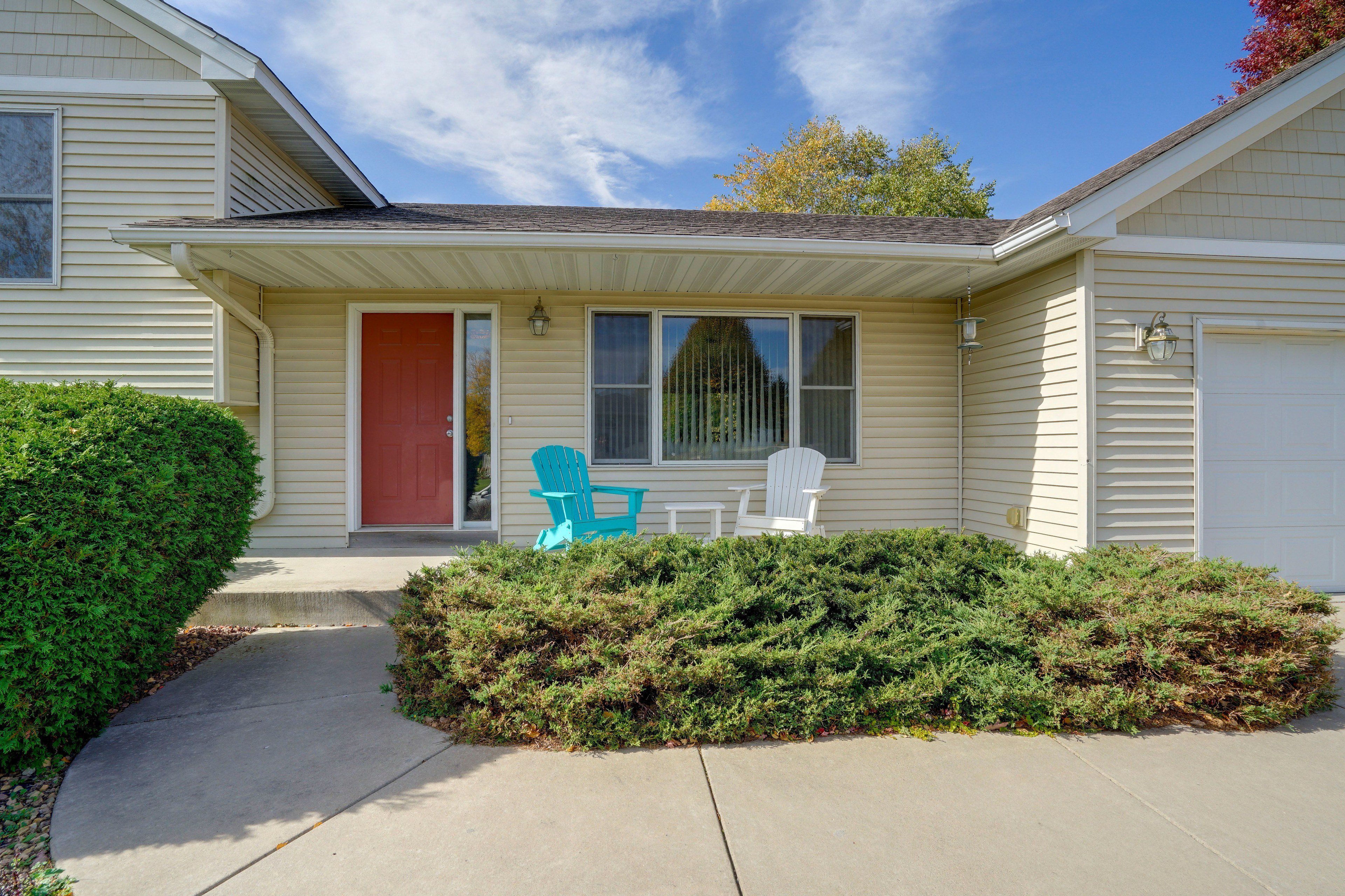 Northfield Vacation Rental | 5BR | 3BA | 2,218 Sq Ft