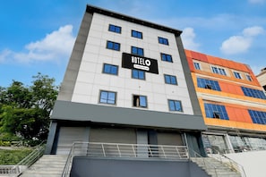 Exterior - Hotel O LB Nagar Metro Station (Hyderabad)