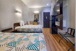Bedroom - 2 Full Beds | Non-Smoking, Micfridge (TEXAS CITY)