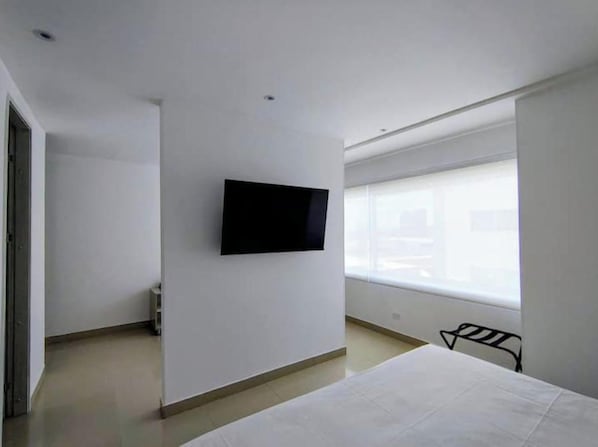 Room - New Listing (Barranquilla)