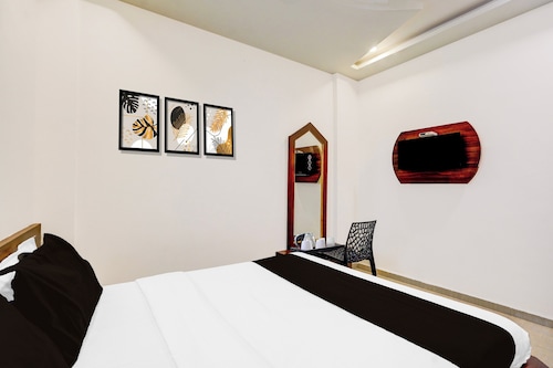 Hotel O Shirdi Sai Baba Temple