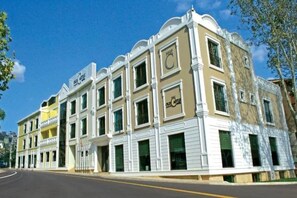 Exterior - Ener Old Castle Resort Hotel (İzmit)
