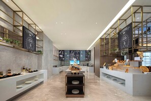 Dining - Doubletree by Hilton Altay Fuyun (Altay)
