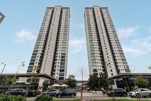 Exterior - King Bed Apartment 19 floor- River Views in Puerto Madero (Puerto Madero)