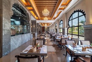 Dining - Wyndham Grand Udaipur Fateh Sagar Lake (Udaipur)