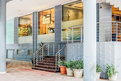 Townhouse Bombay Exhibition Centre