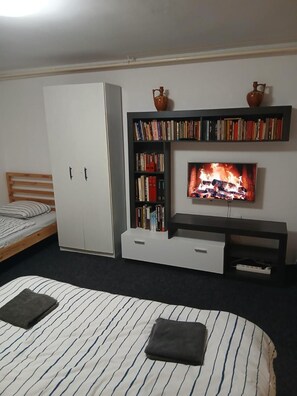Room - Smart Hostel (Belgrade)