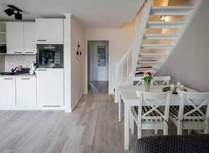 Untagged - Holiday apartment with 2 bedrooms (Büsumer Deichhausen)