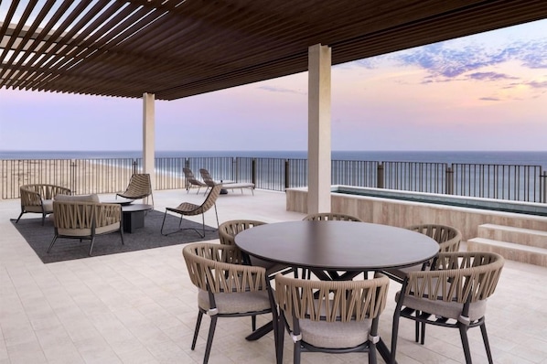 Outdoor dining - Grand Hyatt Los Cabos Resort, Golf & Spa, All-inclusive (Cabo San Lucas)