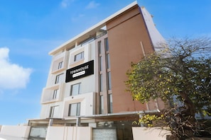 Exterior - Townhouse ISBT Dehradun (Dehradun)