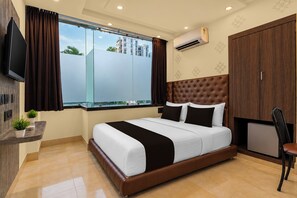 Room - Collection O New Garia Railway Station (Kolkata)