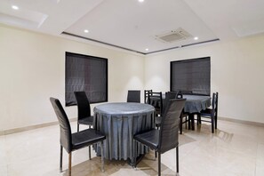 Dining - Townhouse Newtown DLF (Kolkata)