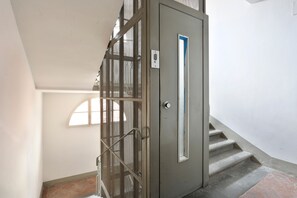 Interior - Holiday Home 'Alex's House Signoria' with Wi-Fi (Firenze)