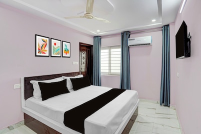 HOTEL O VSK GRAND STAY