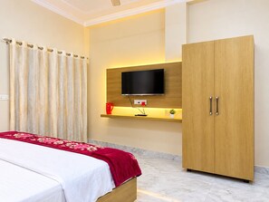 Room - Host Varanasi (Varanasi)