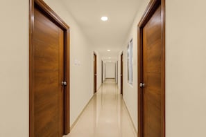 Interior - Hotel O SVR Grand Luxury Rooms (Hyderabad)