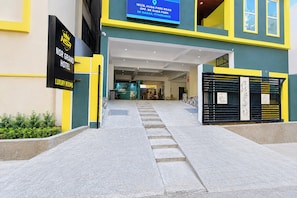 Ngoại thất