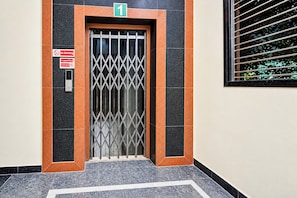 Interior - HOTEL O ANMOL STAY INN (Hyderabad)