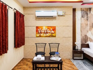 Room - Hotel Amrit Bliss (Amritsar)