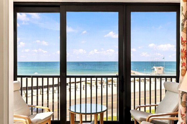Interior - Gulf + Bay Views · Boat Dock · Bradenton Beach (Bradenton Beach)
