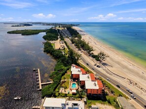 Exterior - Gulf + Bay Views · Boat Dock · Bradenton Beach (Bradenton Beach)