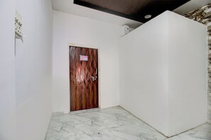 Interior - Hotel O Satyam Shree (Indore)