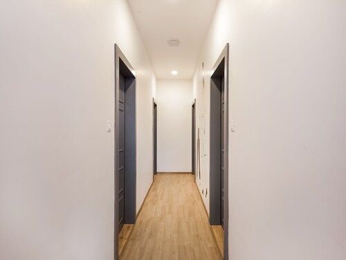 Townhouse Pipliyahana Square