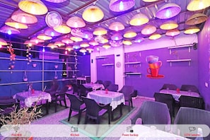 Dining - HOTEL O 03 TOWN HOUSE Shaheed Captain (Agra)