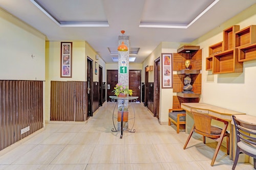 Townhouse by OYO Patiala-Zirakpur