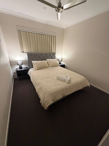 Luxurious Family Home Away From Home, Comfortable